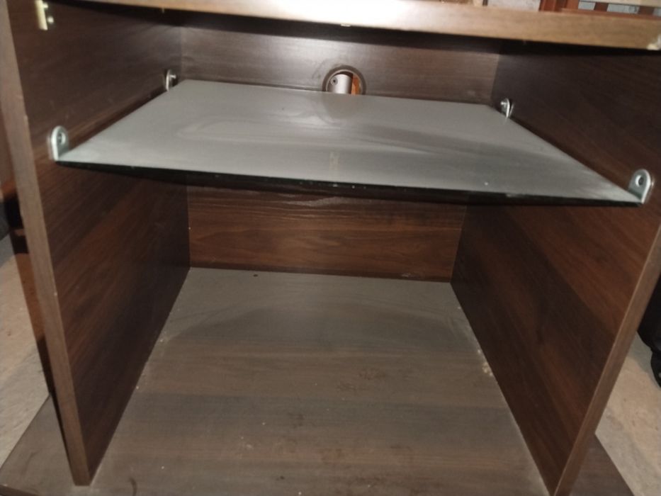 Тумбочка для спальни