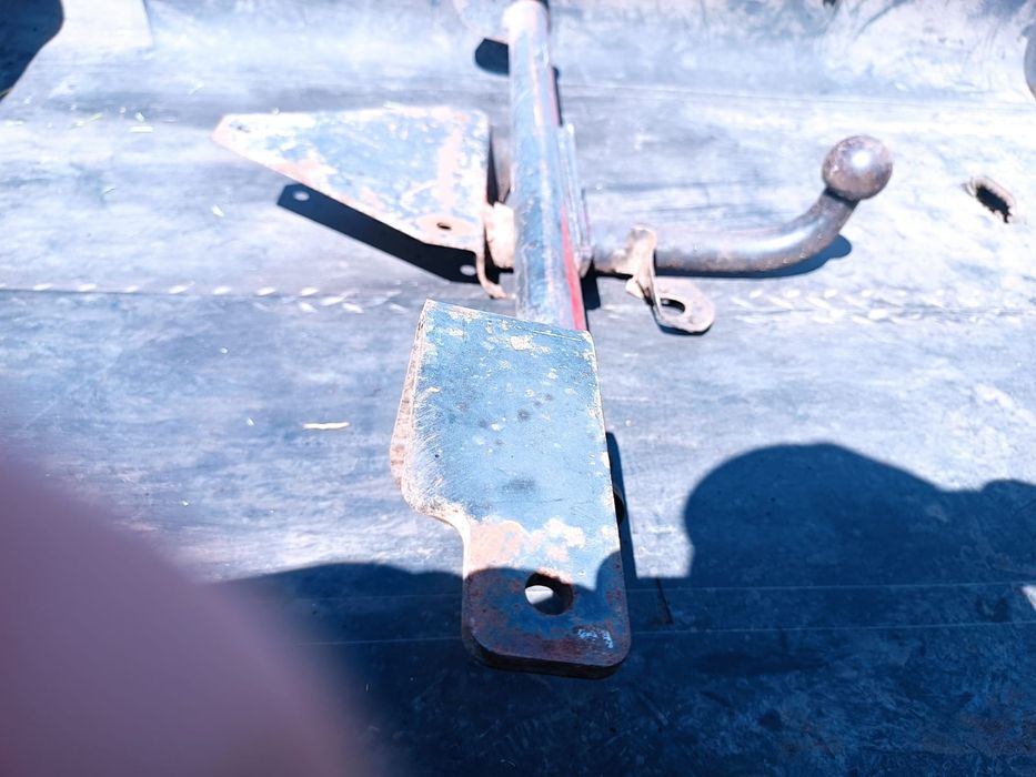 Фаркоп с навесом