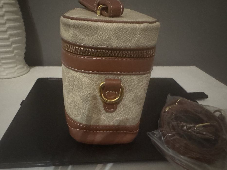 Дамска чанта нова