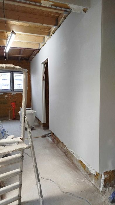 RENOVARI INTERIOARE exterioare Gresie Parchet Rigips Tencuiala