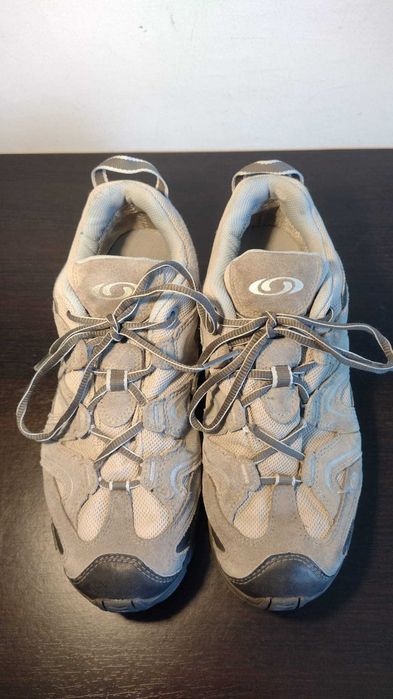 Adidași de munte Salomon