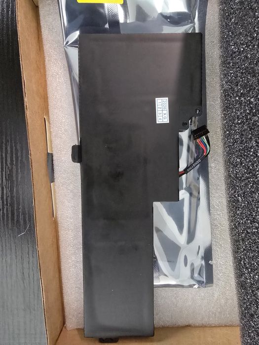 Baterie laptop noua si originala Lenovo T470, T480, Model 01AV421