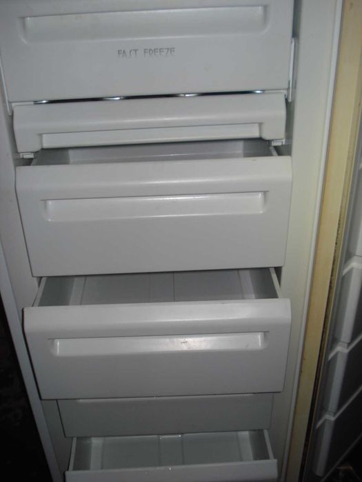 congelator 6 sertare zanussi