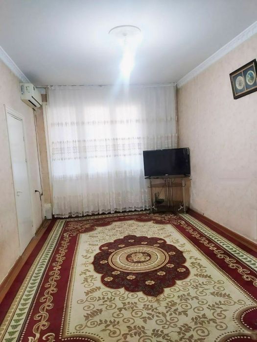 Uy sotiladii.Yashnobod tumani. 3 xonali