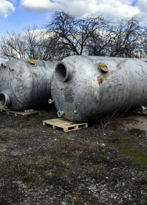 ЁМКОСТЬ цистерны бочки