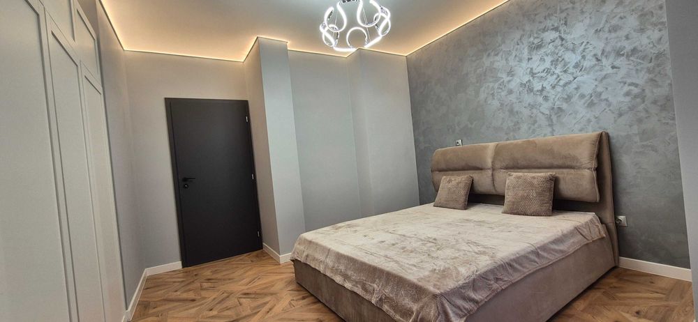 Продава се Тристаен апартамент в София, Захарна фабрика - 89 кв.м за 2686 €/кв.м - Снимка #4