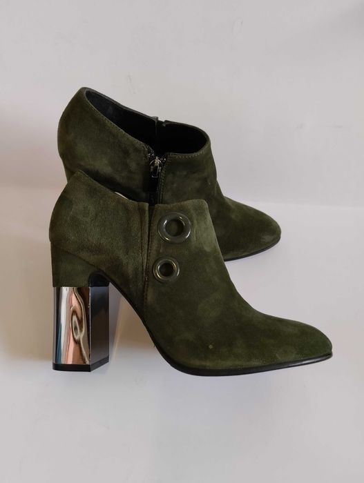 Обувки - токчета,марка-"Carlo Fabiani"