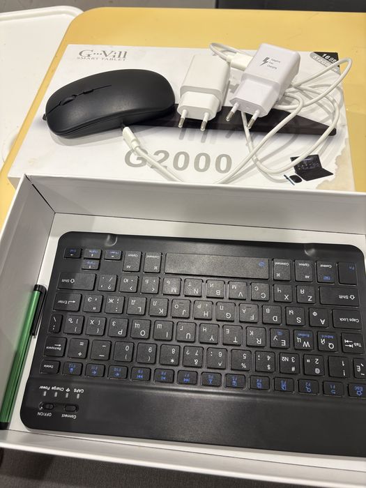 Продам планшет   G 2000