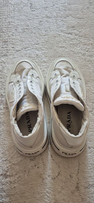 Продам кросовки Prada