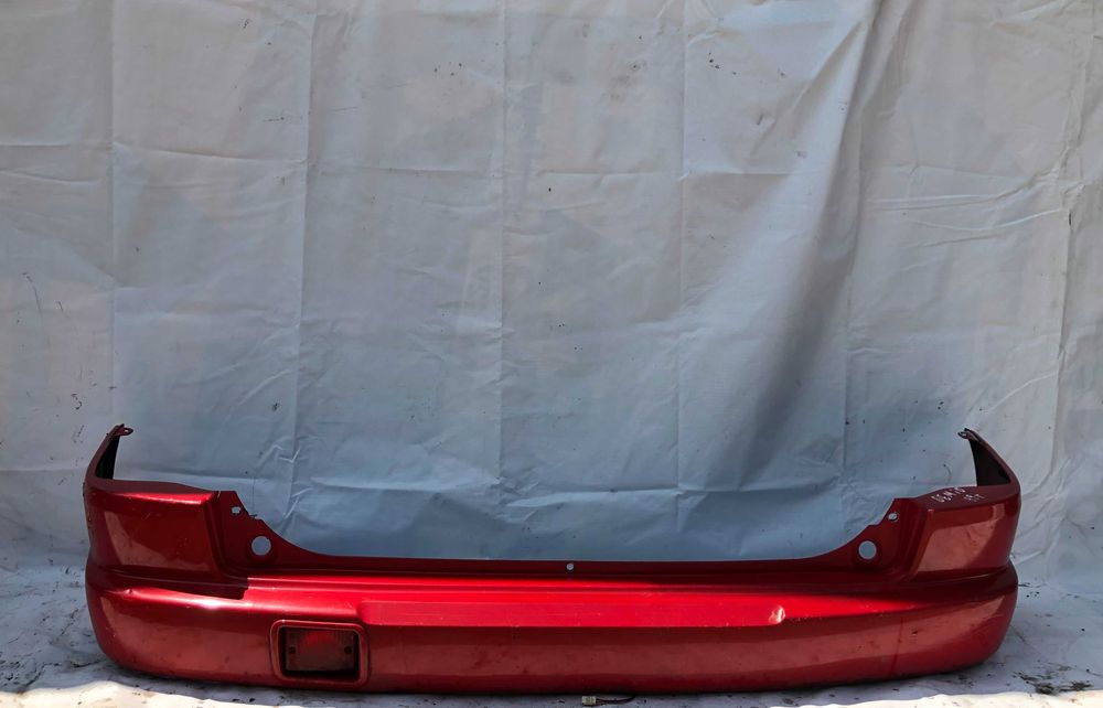 Задна броня Mazda Demio 1999г