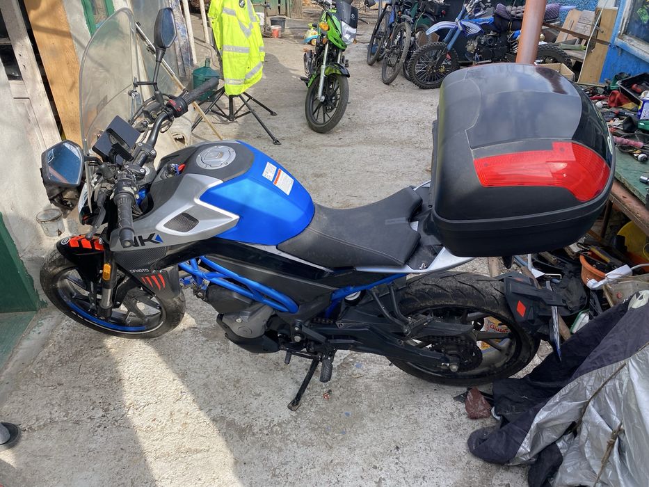 Cfmoto cf300 nk 2274km