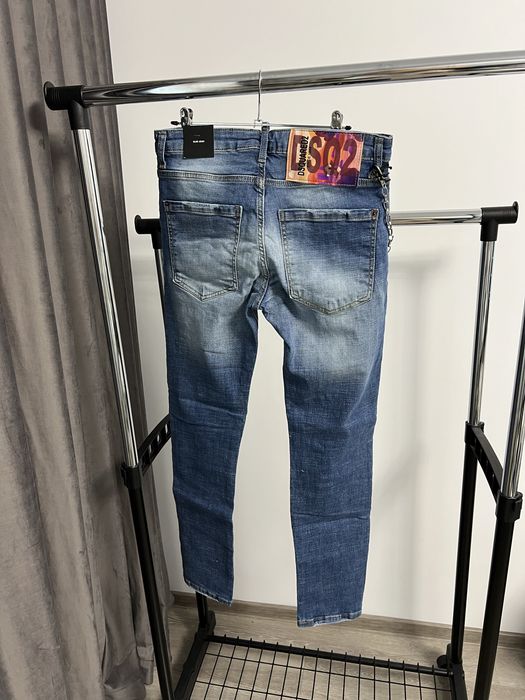 Blugi DSQUARED2 super calitate