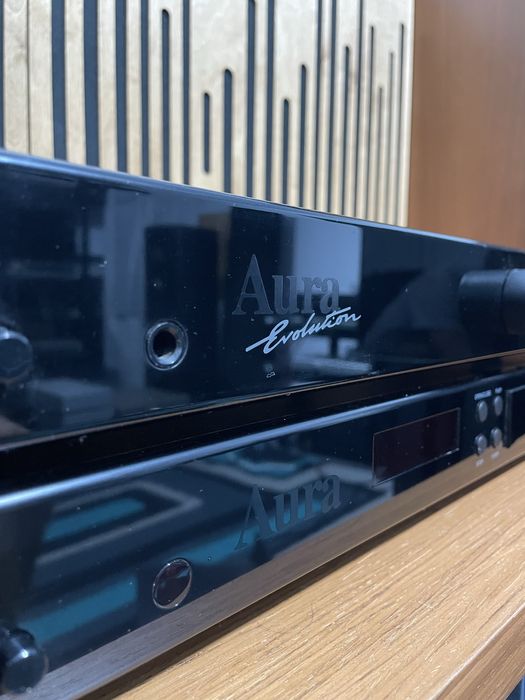 Aura ( bowers wilkins ) amp va 100 evolution cd auc 50