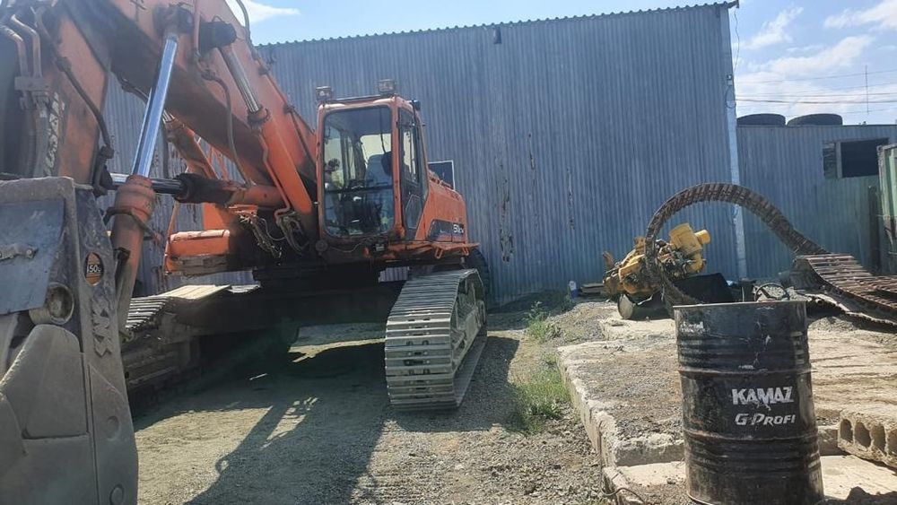 Экскаватор гусеничный