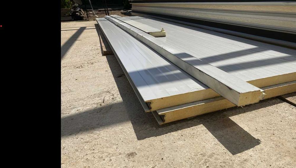 Panouri Isopan Dimensiune 4.1m/6.5  - Stare noua - Toate bucatile pret 900Ron