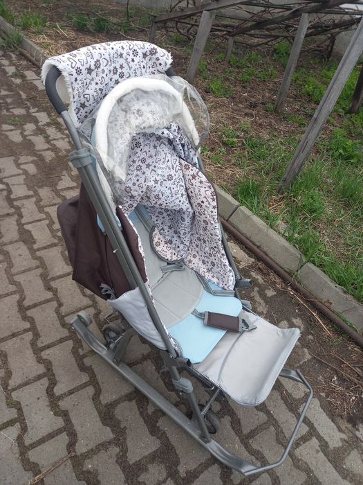 Санки детские прогулочные