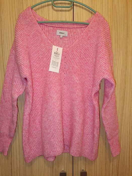 Нов пуловер Only, S размер. 12 евро