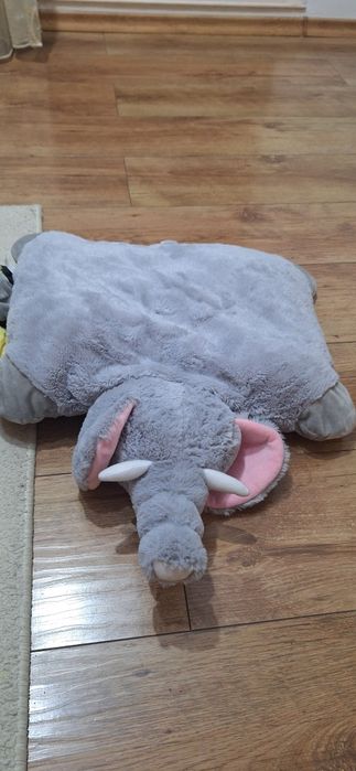 set 3 perne anumalute