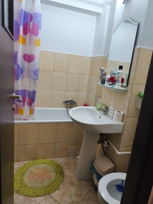 Garsoniera de închiriat