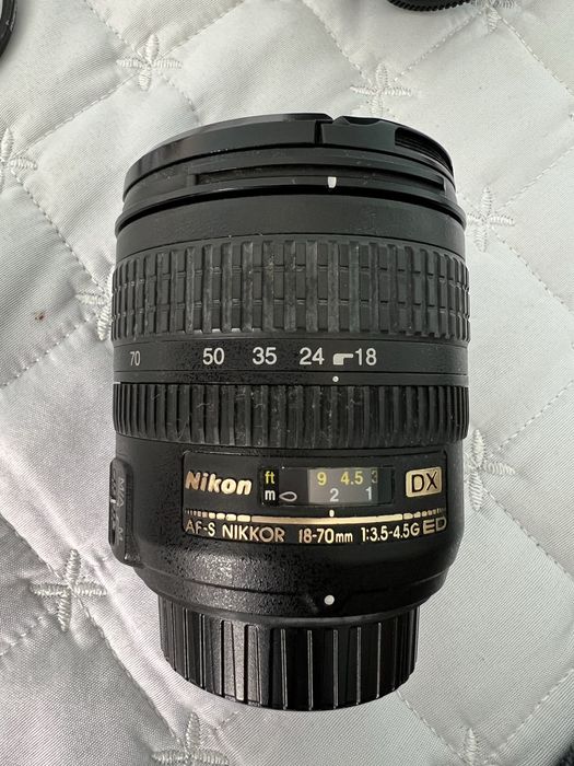 Nikon D7500 + 3 обектива ,3 батерии ,3 филтъра ,2 зарядни