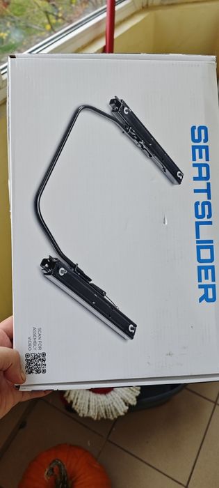 Scaun Gaming  Playseat Evolution + Volan Logitech 923