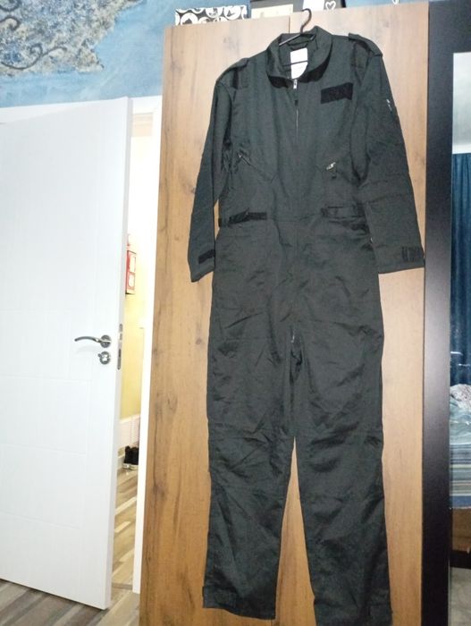 Мъжки работни гащеризони .