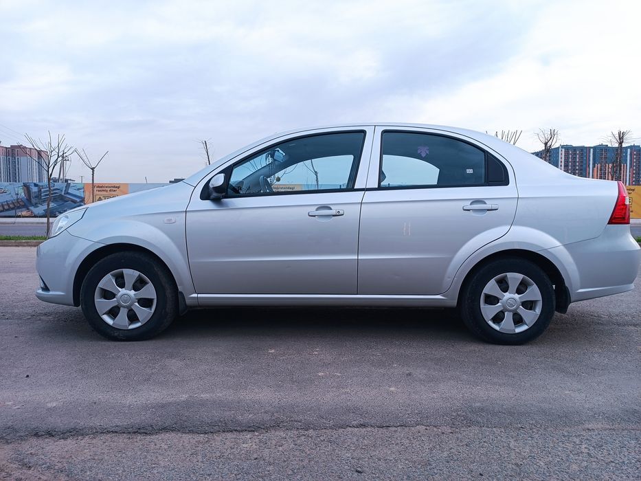 Nexia 3  2017 года