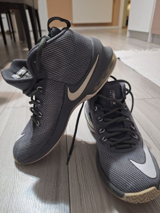 Nike Air Max Infuriate 2 Mid