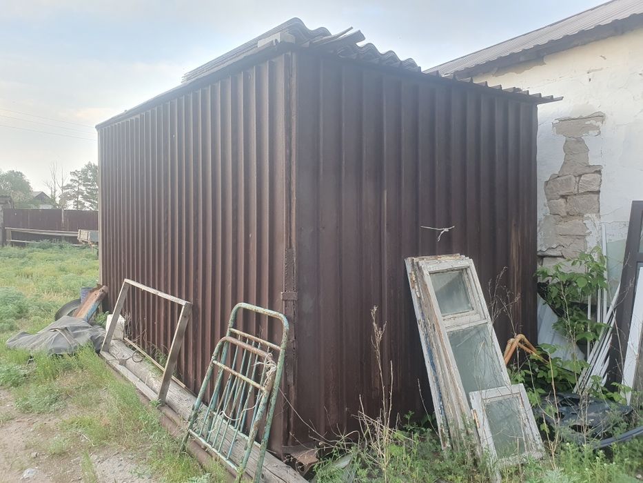 Продам металический гараж