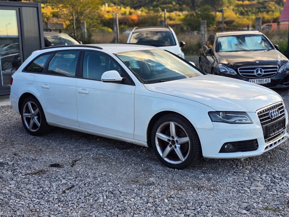 Audi a4 2.0tdi 143k 2010г автоматик.