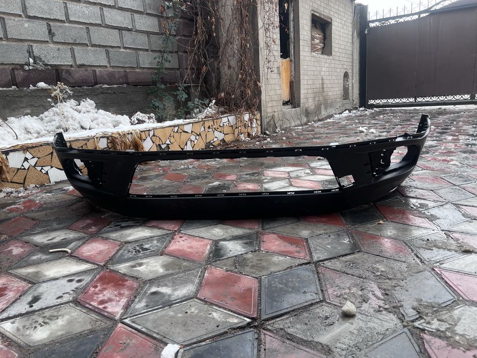 Бампер на Volkswagen Tiguan 2014 г.