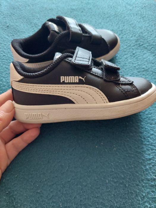 Оригинални  обувки  23 номер