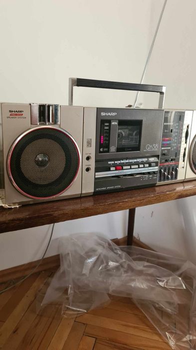 Радио касетофон Sharp QT38