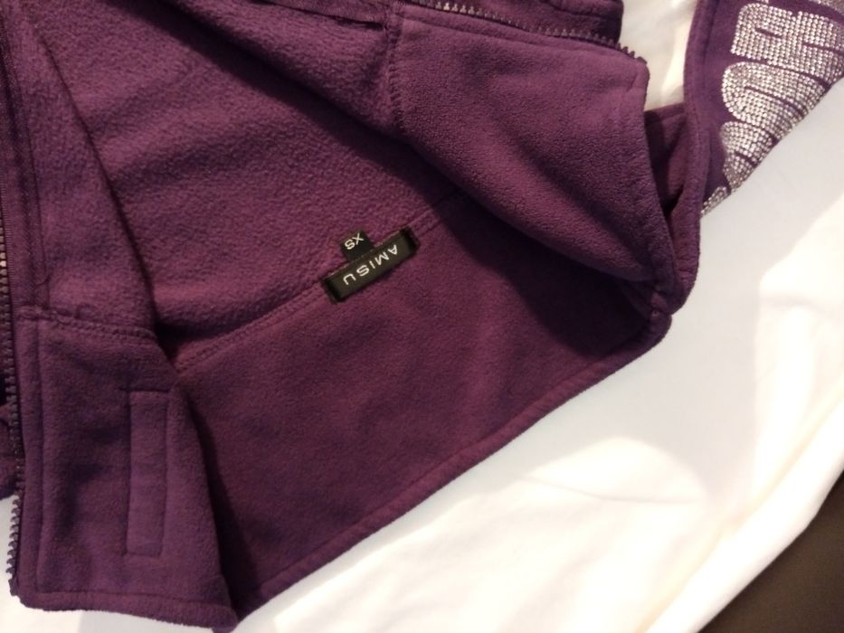 Hanorac pufi/pufi 2buc Preț 45 lei/buc.