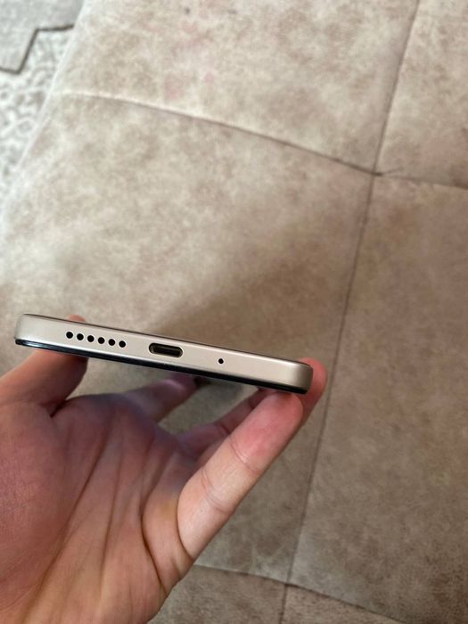 Redmi 15 8/256 holati yangi