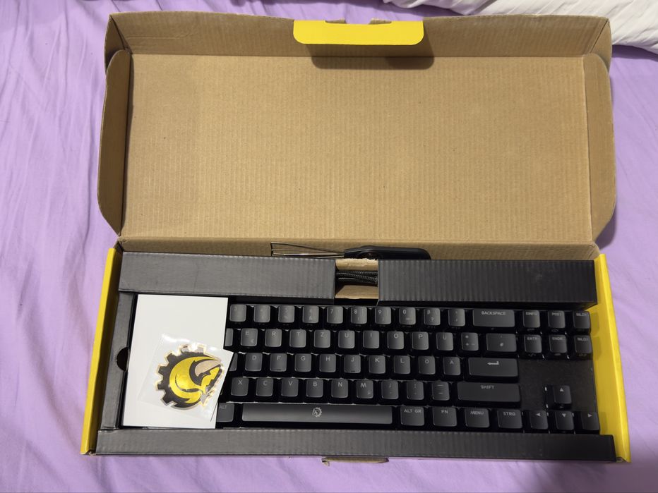 Геймърска Механична Bluetooth Клавиатура Drevo Calibur