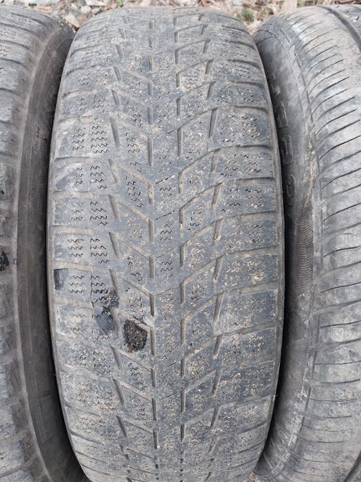 4 шины Китай 185 70 R14.