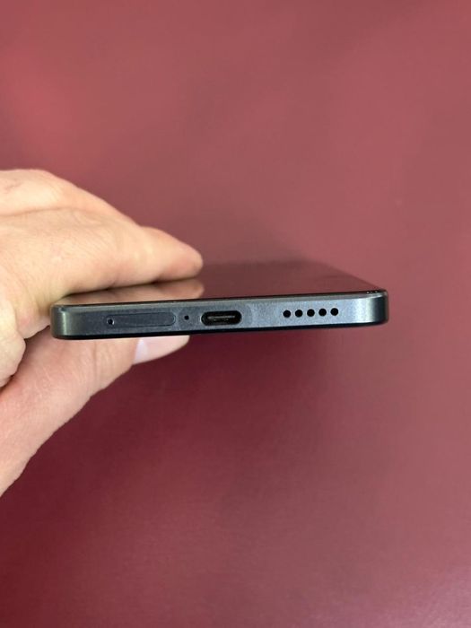 Продам телефон..