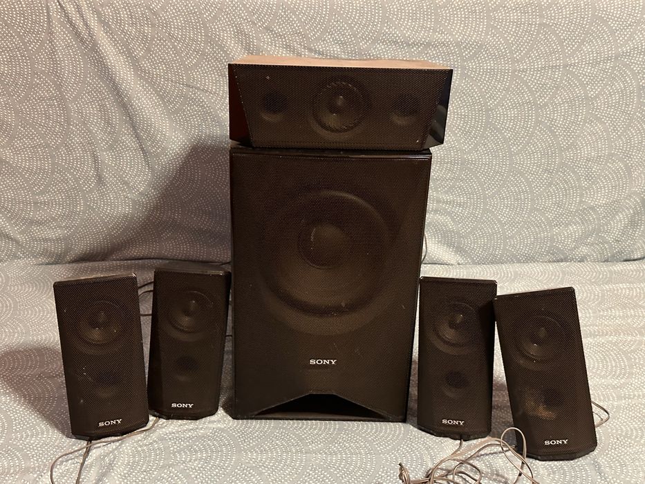 Boxe / Sisteme Home Cinema / Subwoofer