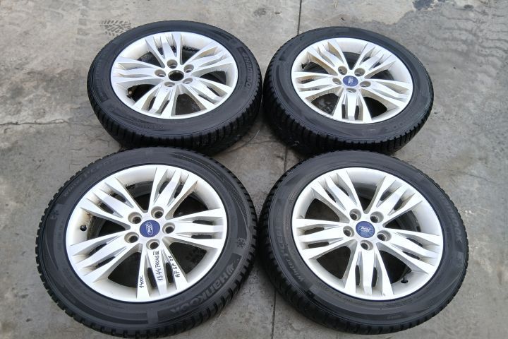 Jante aliaj cu anvelope 16 - set 7JX16H2X50 CM5C-1007-E 7JX16H2X50 CM