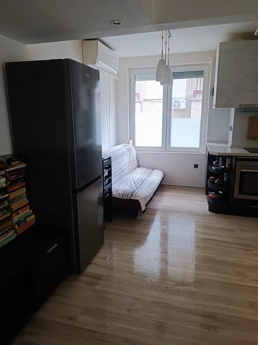 Дава се под наем Тристаен апартамент в София, Лозенец - 80 кв.м за 816 € - Снимка #7