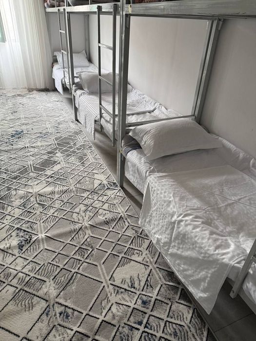 Qizlar va ayollar uchun kvartira metroga yaqin