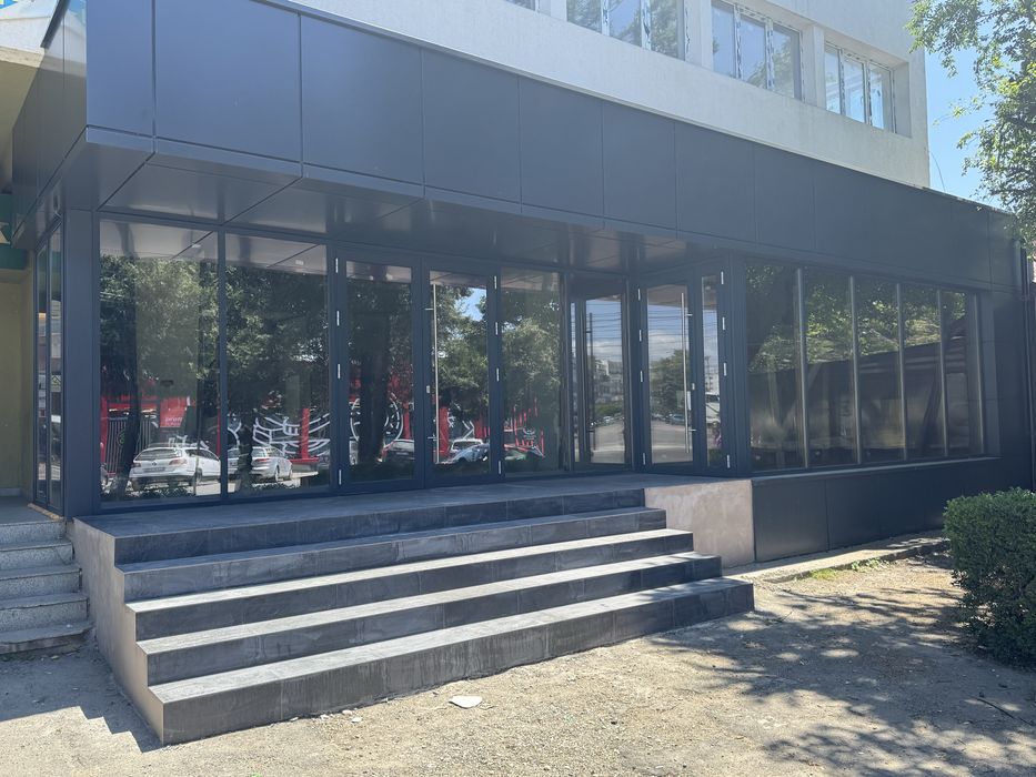 Inchiriez spatiu comercial ULTRACENTRAL 90 mp2