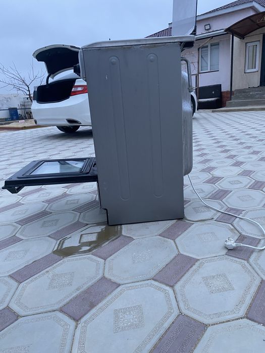 Продается газоплита бу.