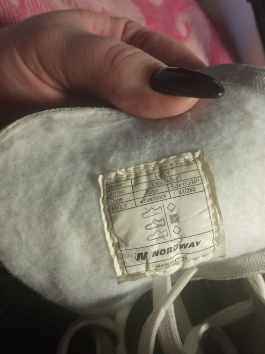 Коньки фигурные 41размер