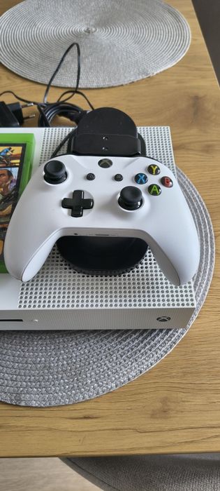Xbox One  S / GTA 5