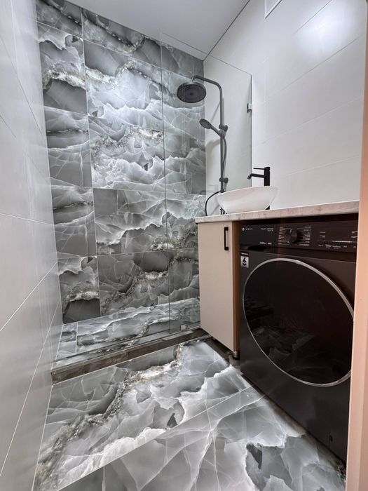 Чиланзар 17 квартал 2 комнатная 1 этаж с ремонтом