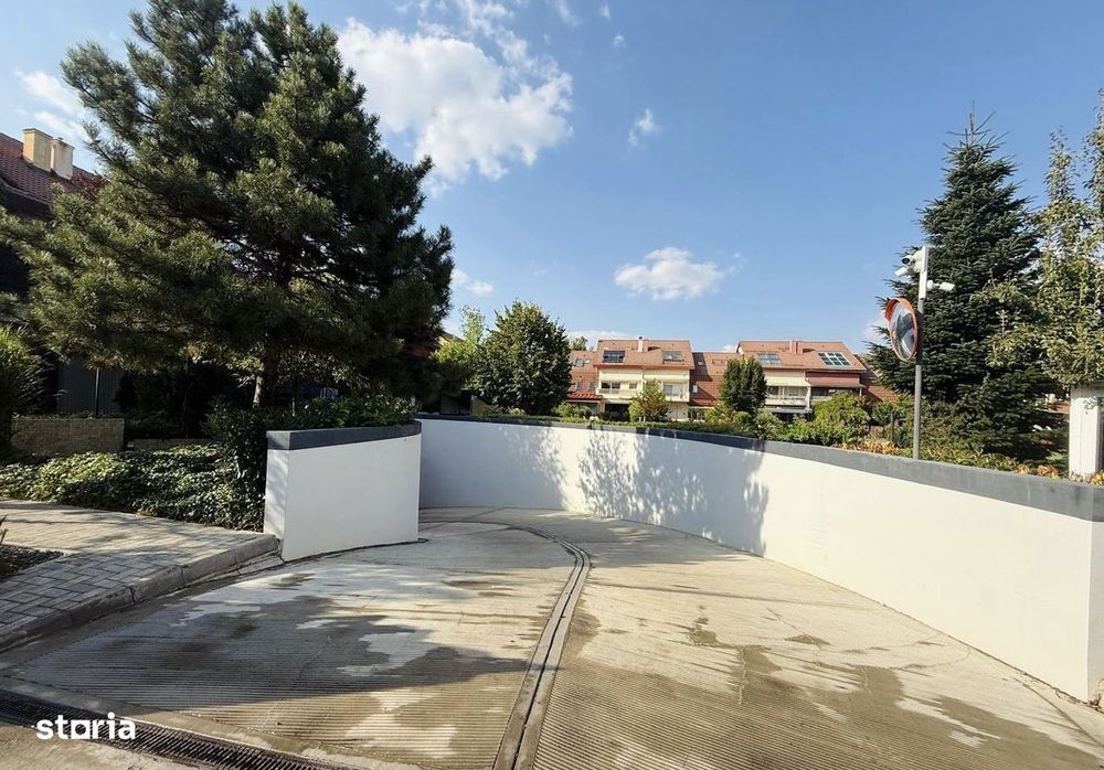 Vilă în complex rezidențial Iancu Nicolae piscină, jacuzzi, saună Lift