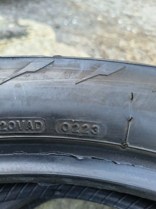 Bridgestone Battlax Adventure 41R
150/70/18 Dot 0223.
Добро състояние