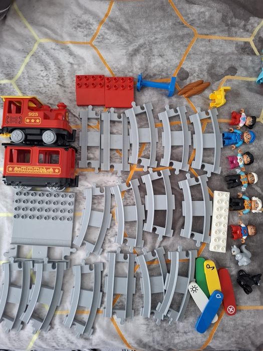 Lot lego duplo: 2 trenuri + masini